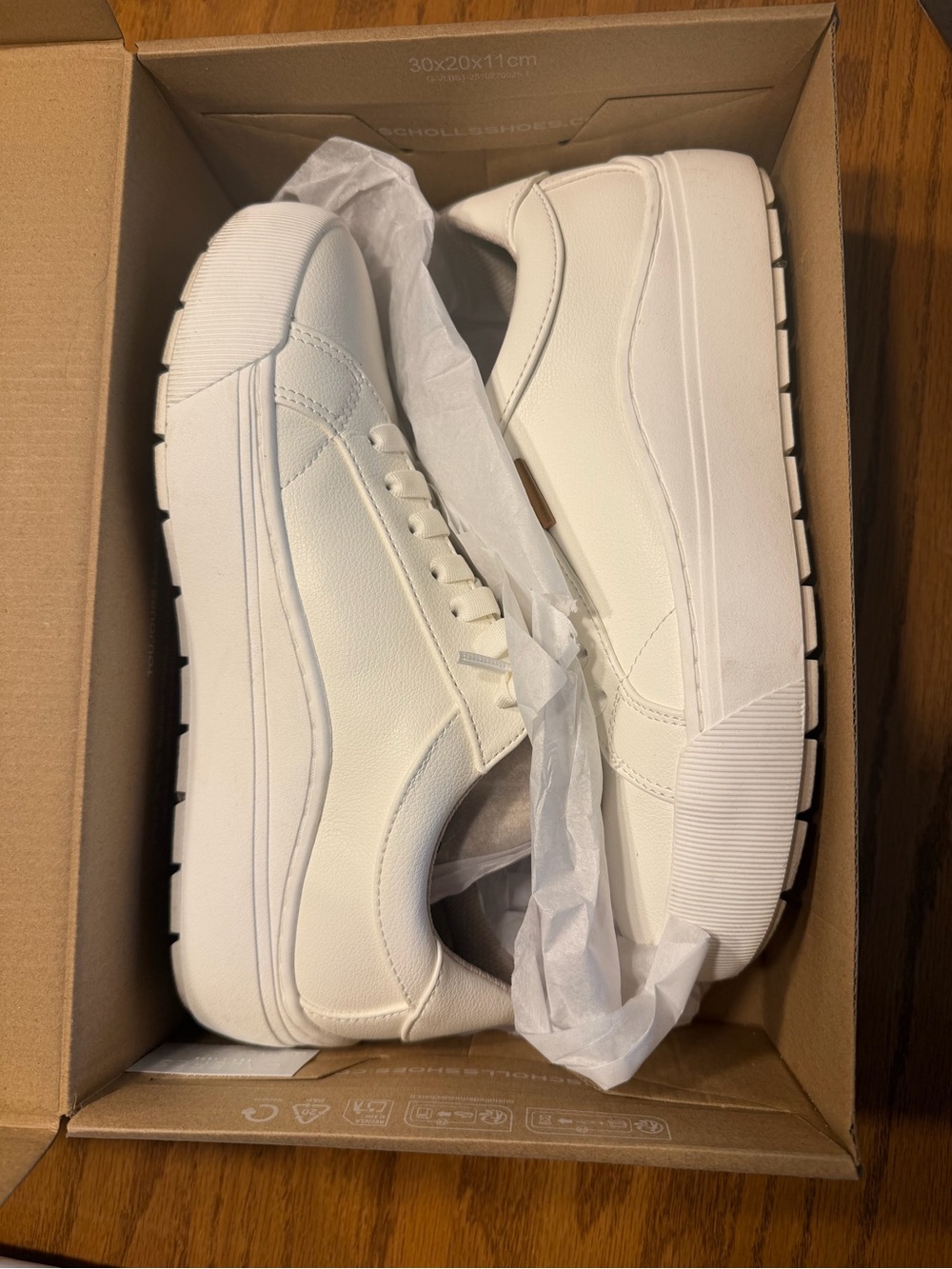 Dr. Scholl's Women's Lifestyle Sneakers - Picture 3 of 7